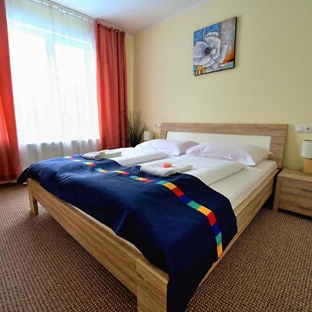Hotel Korekt Piest'any Dış mekan fotoğraf
